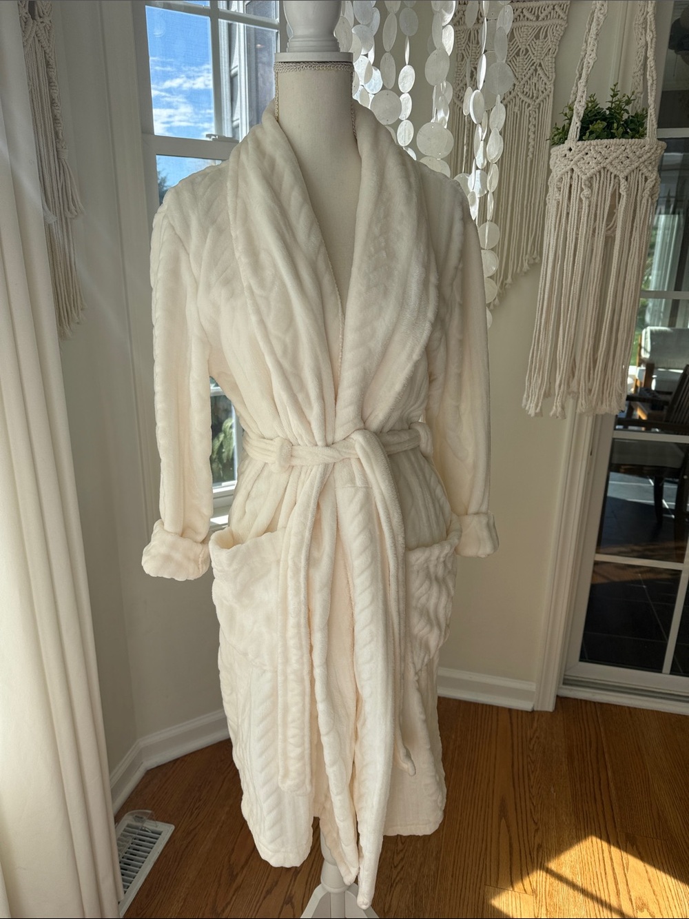 Cozy Plush Shawl Collar Robe - Cream